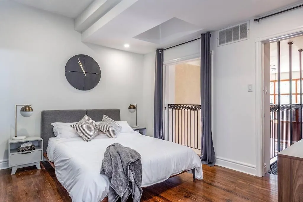 New-York Style Loft Apartment Toronto