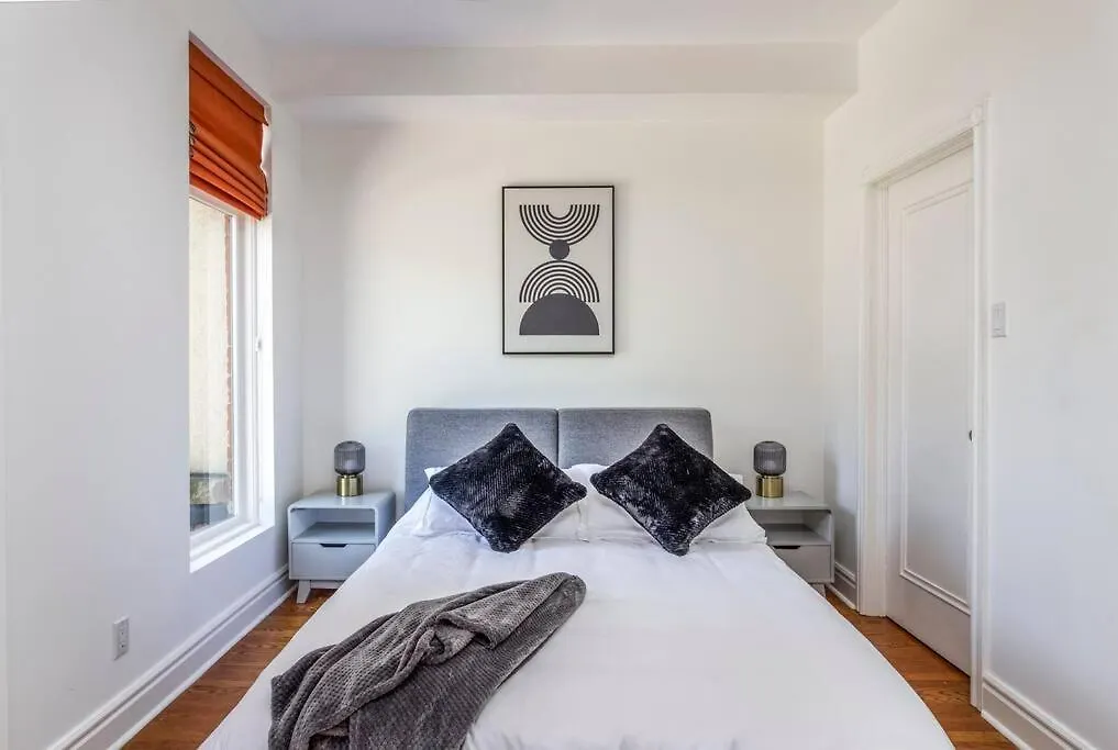 New-York Style Loft Apartment Toronto