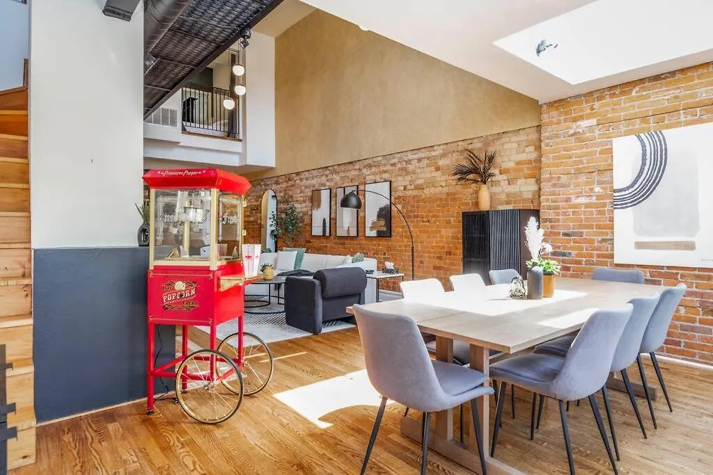 New-York Style Loft Apartment Toronto